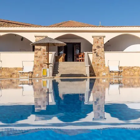 Chic Antonina Num2178 شقة