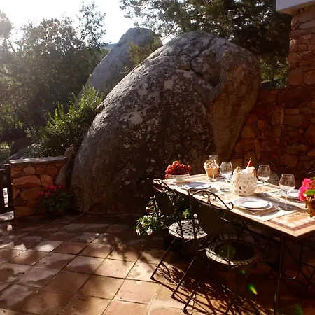 Chic Antonina Num2178 شقة